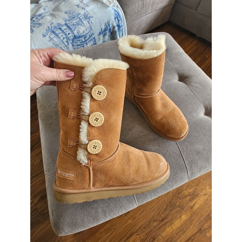 UGG Bailey Button Triplet II Chestnut Sheepskin Boots Womens
